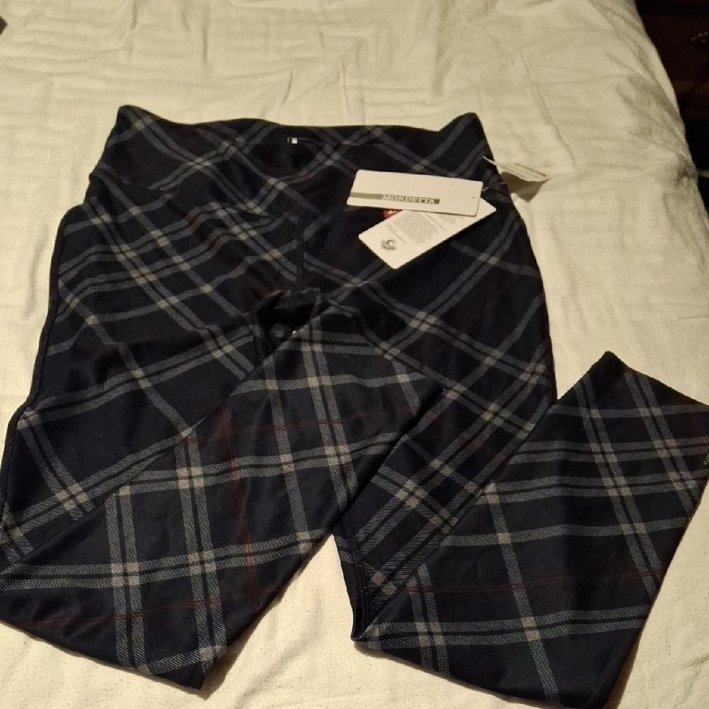 Dockers Black and Gray Dress Pants with Timeless Elegance
